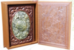 دیوان حافظ ( گلاسه وزیری - چرم جعبه دار - برجسته - پلاک فلزی - طرح مس نفیس )
