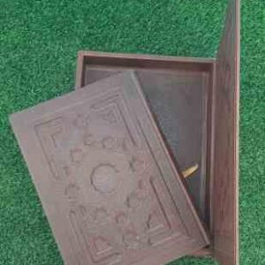 دیوان حافظ همراه با فالنامه - با جعبه و جلد چرم برجسته - قطع رحلی - کاغذ گلاسه - کد 1142